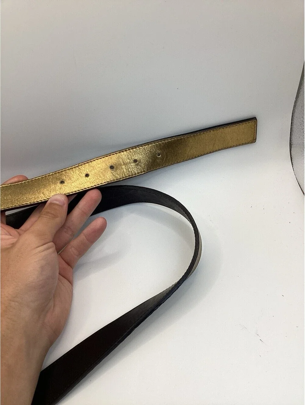 Burberry London italy leather belt gold metallic reversible size 40/100